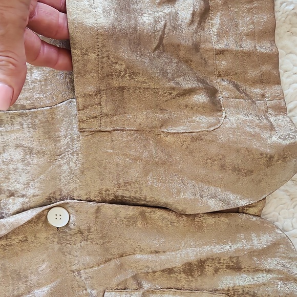 NWOT..Gold Blazer - Picture 8 of 9